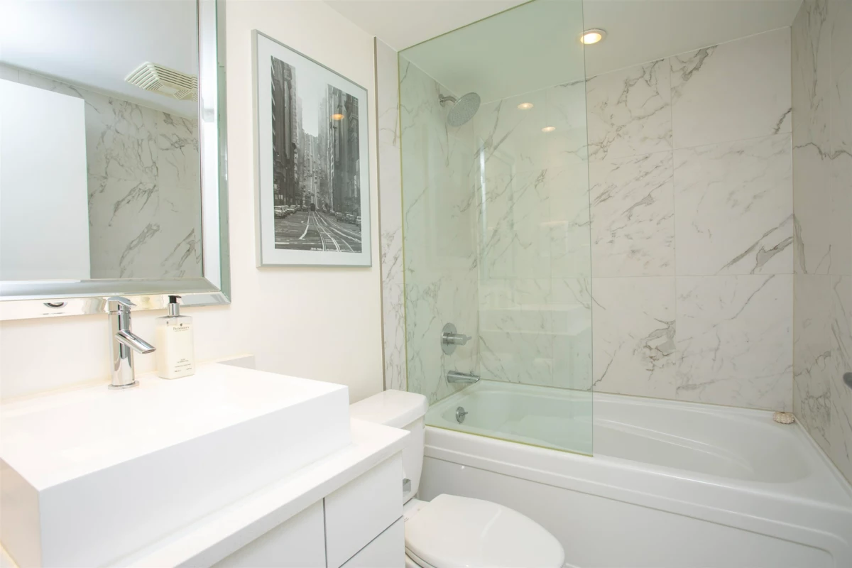 Basement Recreation Room Photo of 302 1438 Richards Street, Vancouver, BC