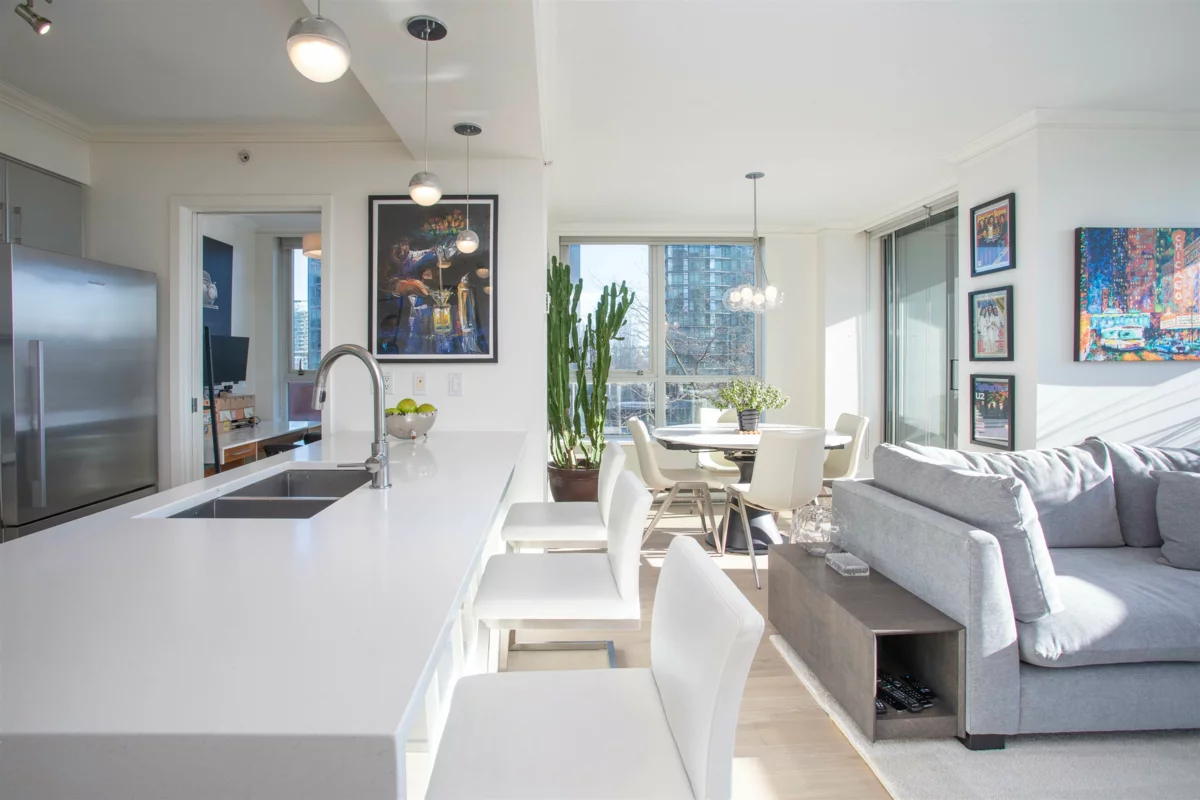 Dining Area Photo of 302 1438 Richards Street, Vancouver, BC