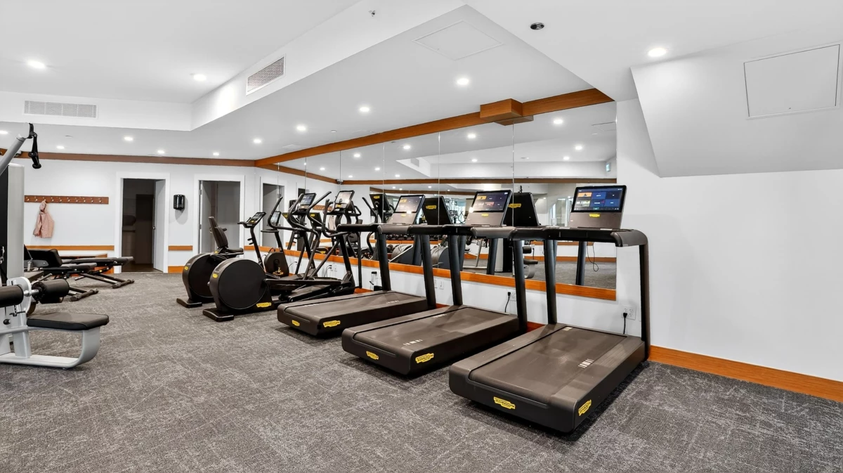 Hallway Photo of 506 6687 Nelson Avenue, West Vancouver, BC