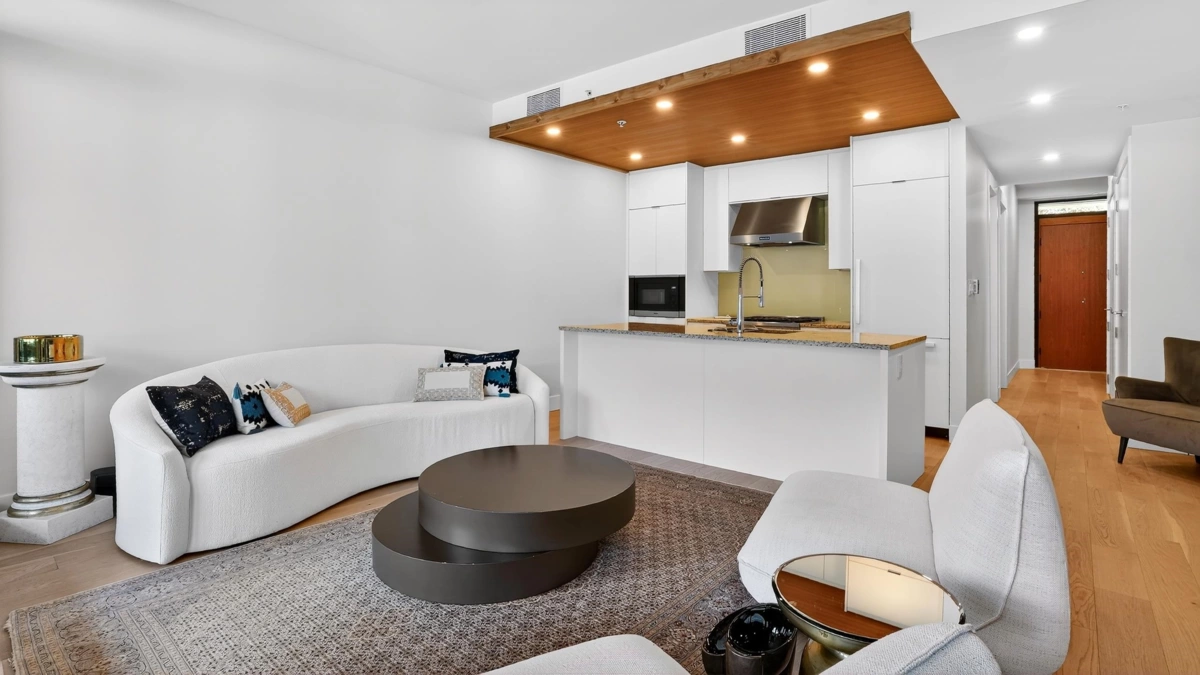 Primary Bathroom Photo of 506 6687 Nelson Avenue, West Vancouver, BC