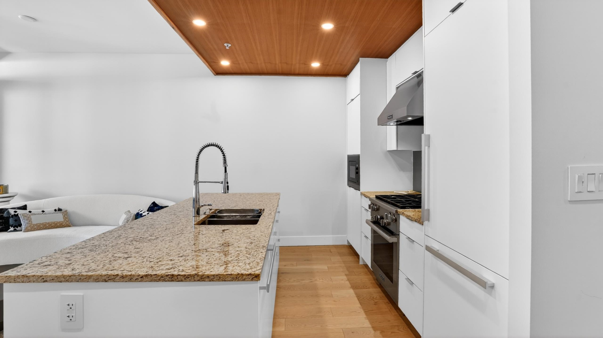 Primary Bedroom Photo of 506 6687 Nelson Avenue, West Vancouver, BC