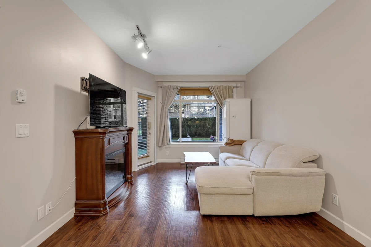 Dining Area Photo of 155 8258 207a Street, Langley, BC
