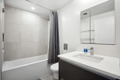 Guest Bathroom Photo of 602 180 E 2nd Avenue, Vancouver, BC