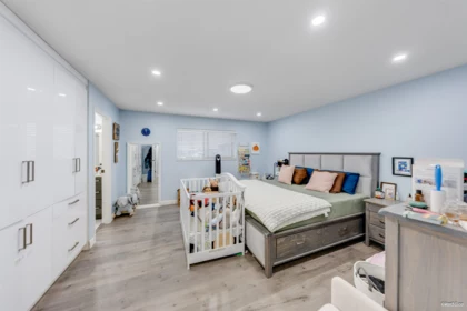 Powder Room Photo of 249 Pembina Street, New Westminster, BC