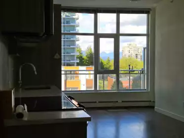 Kitchen Photo of 317 13308 Central Avenue, Surrey, BC
