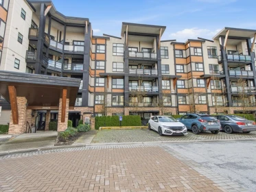 Outdoor Patio Photo of 109 20829 77a Avenue, Langley, BC