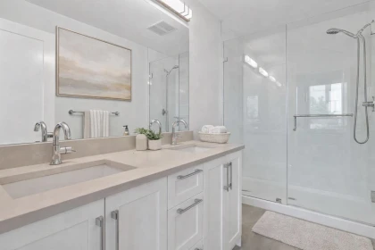 Guest Bathroom Photo of 110 20356 72b Avenue, Langley, BC