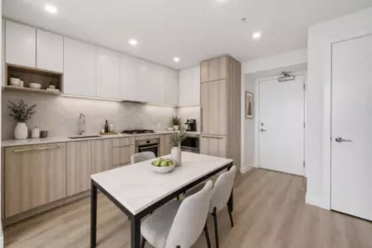 2505 6087 Wilson Avenue, Burnaby, BC, Burnaby — Apartment/Condo for sale
