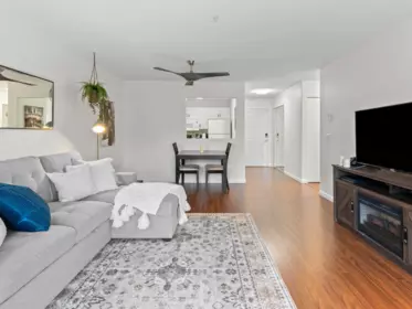 210 27358 32 Avenue, Langley, BC, Langley — Apartment/Condo for sale