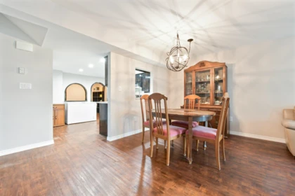 Breakfast Nook Photo of 51 32361 Mcrae Avenue, Mission, BC