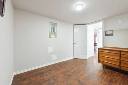 Powder Room Photo of 51 32361 Mcrae Avenue, Mission, BC