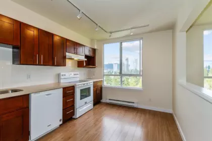 Kitchen Photo of 1802 551 Austin Avenue, Coquitlam, BC
