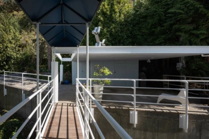 Garden / Landscaping Photo of 90 Isleview Place, West Vancouver, BC