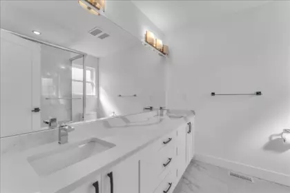 Mudroom Photo of 7430 Canada Way, Burnaby, BC