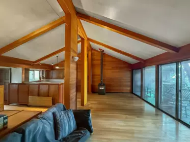 Kitchen Photo of 1690 Cottage Way, Galiano Island, BC