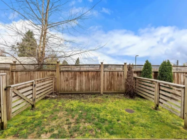 Fitness Center Photo Near 137 32633 Simon Avenue, Abbotsford, BC