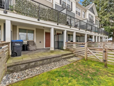 Playground / Recreational Area Near 137 32633 Simon Avenue, Abbotsford, BC