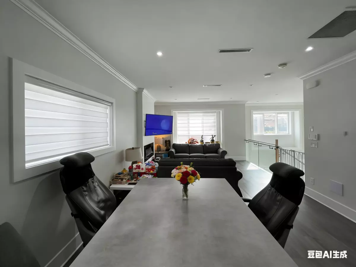 Family Room Photo of 9131 Steveston Highway, Richmond, BC
