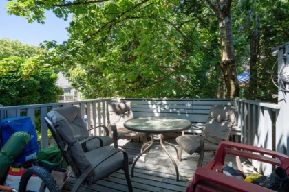 Hot Tub / Spa Photo of 2575 W 3rd Avenue, Vancouver, BC
