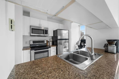Basement Recreation Room Photo of 1709 438 Seymour Street, Vancouver, BC