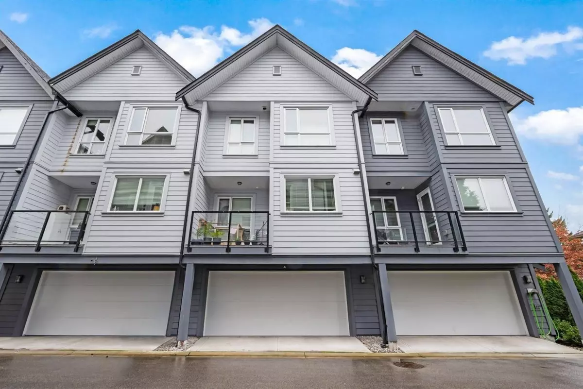 Exterior Rear Photo of 2 12088 76 Avenue, Surrey, BC