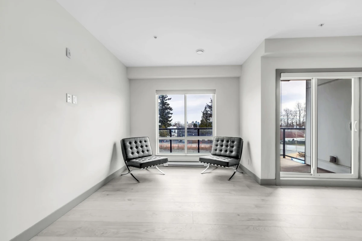 Family Room Photo of 311 6968 Royal Oak Avenue, Burnaby, BC