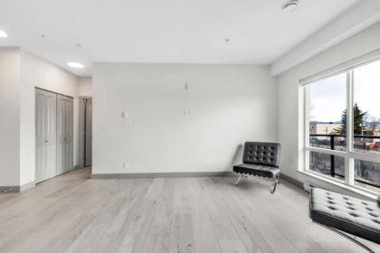 311 6968 Royal Oak Avenue, Burnaby, BC, Burnaby — Apartment/Condo for sale