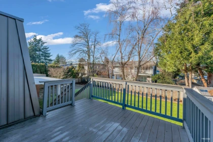 Front Yard Photo of 10771 Roselea Crescent, Richmond, BC