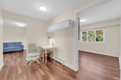Powder Room Photo of 10771 Roselea Crescent, Richmond, BC