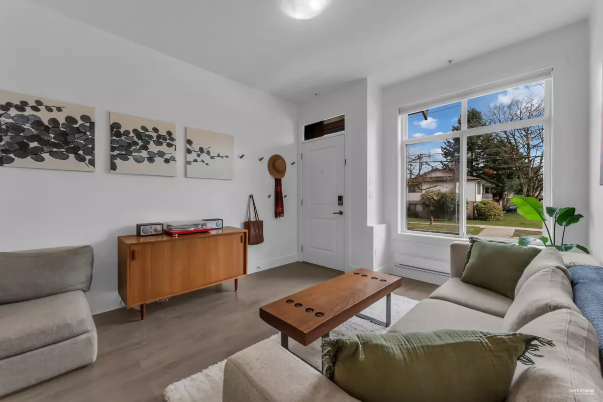 Family Room Photo of 5795 Wales Street, Vancouver, BC
