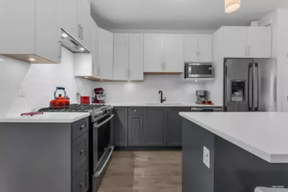 Kitchen Photo of 5795 Wales Street, Vancouver, BC