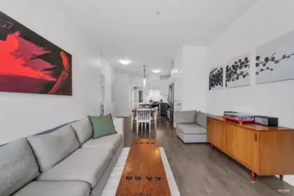 Office / Den Photo of 5795 Wales Street, Vancouver, BC
