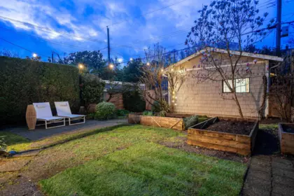 Garden / Landscaping Photo of 2011 Creelman Avenue, Vancouver, BC
