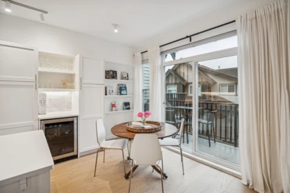Breakfast Nook Photo of 117 2200 Panorama Drive, Port Moody, BC