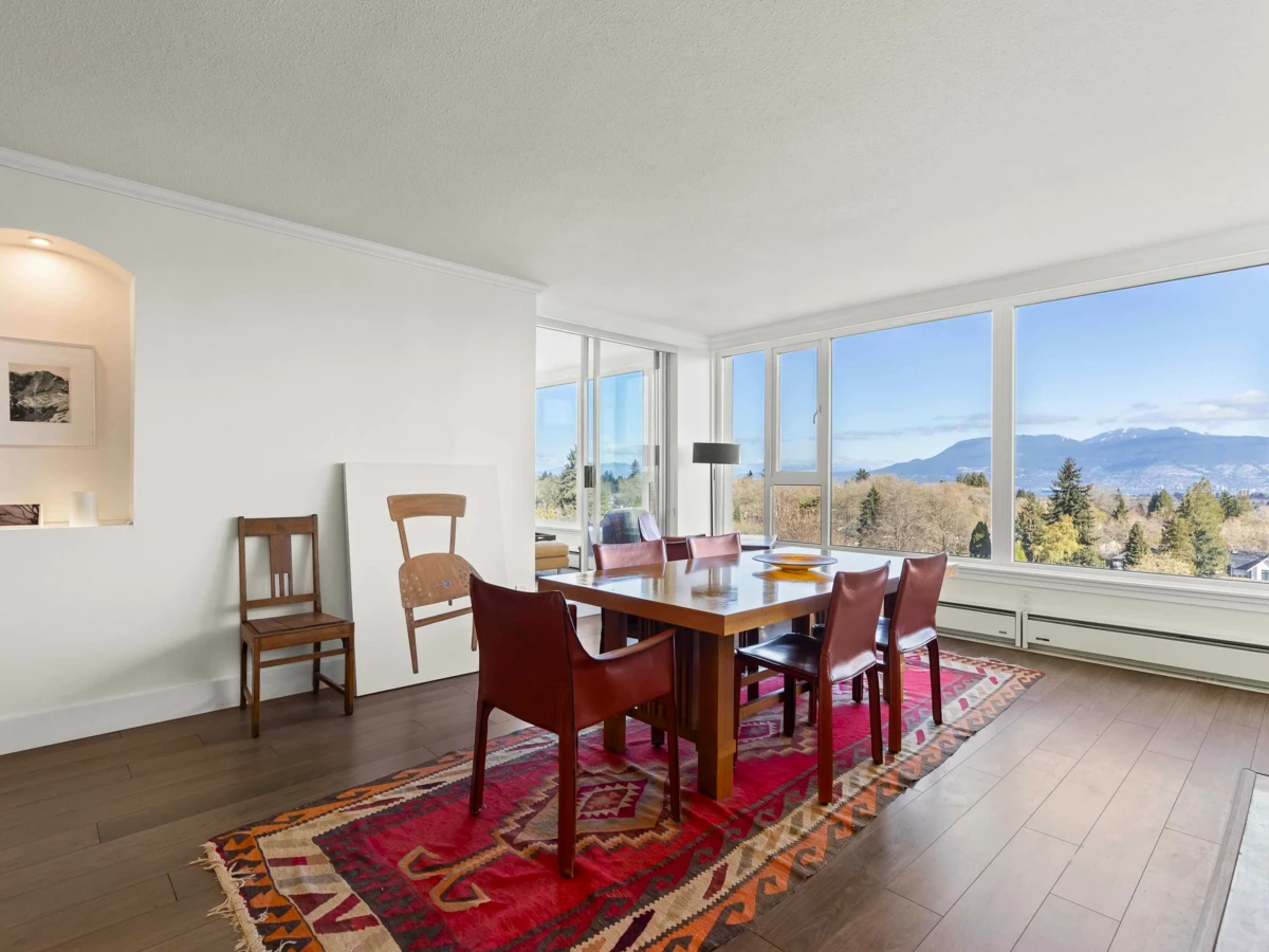 Living Room Photo of 1102 5425 Yew Street, Vancouver, BC
