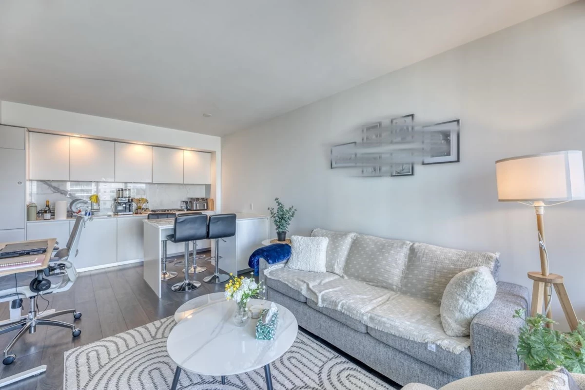 Family Room Photo of 1801 6463 Silver Avenue, Burnaby, BC