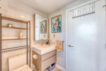 Walk-In Closet Photo of 1801 6463 Silver Avenue, Burnaby, BC