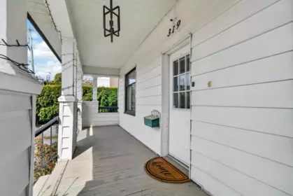 319 Marmont Street, Coquitlam, BC, Coquitlam — Single Family Residence for sale