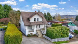 319 Marmont Street, Coquitlam, BC