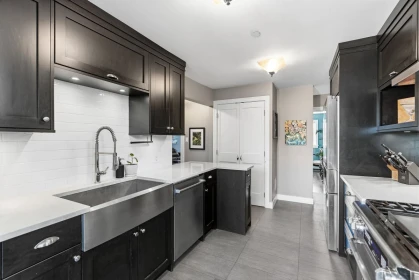 Breakfast Nook Photo of 5655 Ontario Street, Vancouver, BC