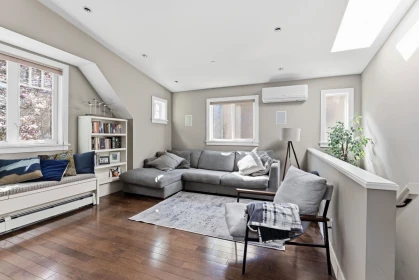 Office / Den Photo of 5655 Ontario Street, Vancouver, BC