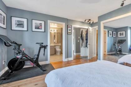 Guest Bathroom Photo of 102 245 W 15th Street, North Vancouver, BC