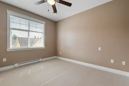 Entry Foyer Photo of 405A 45595 Tamihi Way, Chilliwack, BC