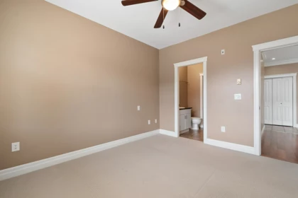 Hallway Photo of 405A 45595 Tamihi Way, Chilliwack, BC