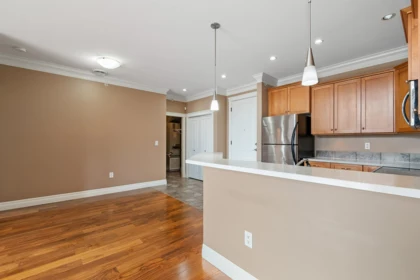 Kitchen Photo of 405A 45595 Tamihi Way, Chilliwack, BC