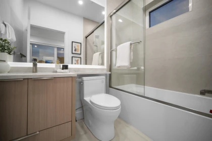 Mudroom Photo of 2 3623 Triumph Street, Vancouver, BC