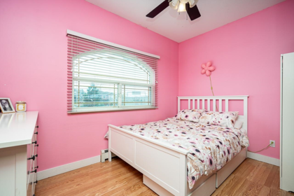 Laundry Room Photo of 319 Lawrence Street, New Westminster, BC