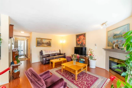 Kitchen Island Photo of 301 2677 E Broadway, Vancouver, BC