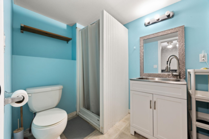 Laundry Room Photo of 20496 67 Avenue, Langley, BC