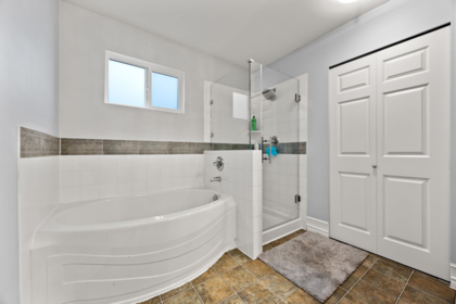 Walk-In Closet Photo of 20496 67 Avenue, Langley, BC